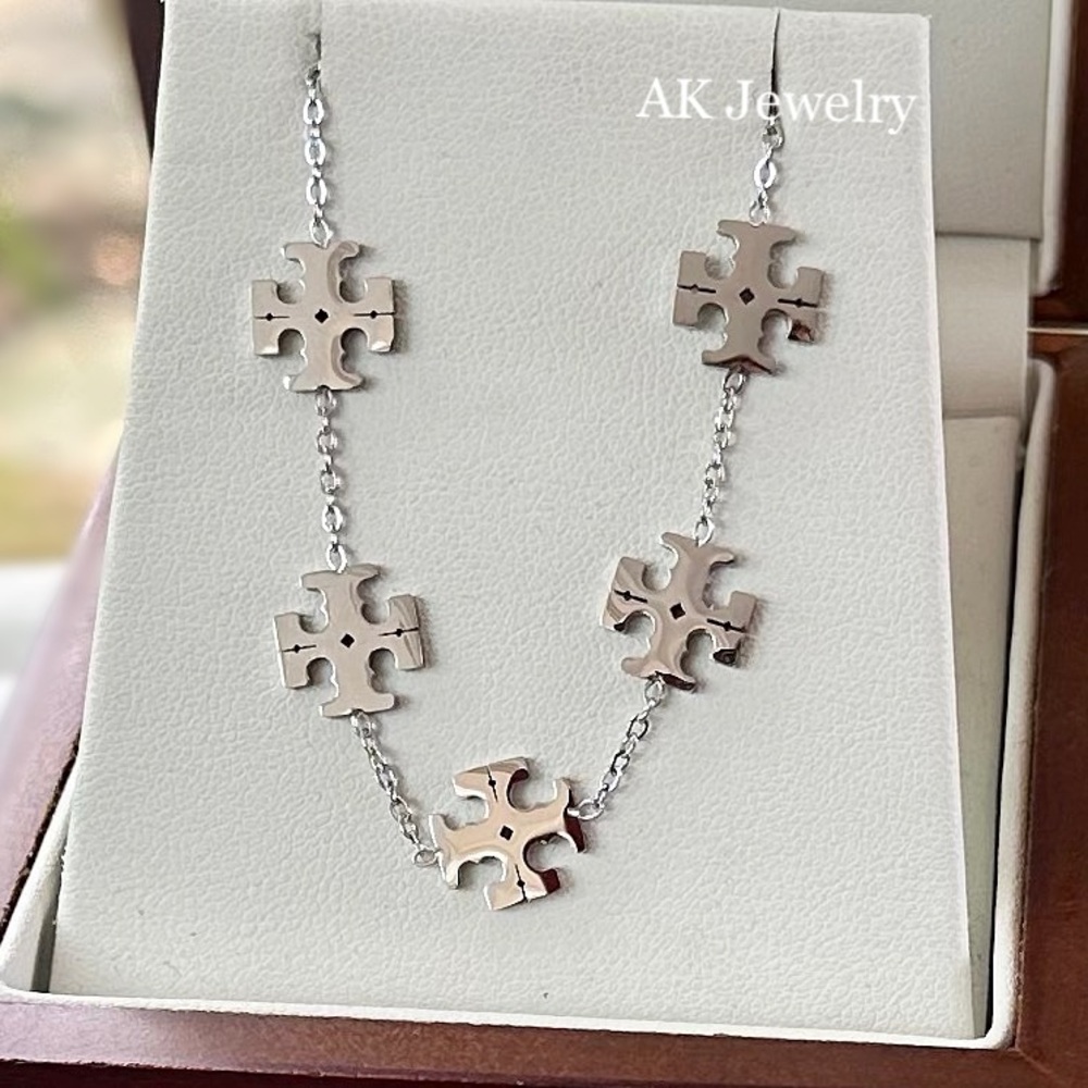 πLUXURY Bracelet Silver Clover 5 Motif Bracelet, Stainless Steel - Picture 2 of 4
